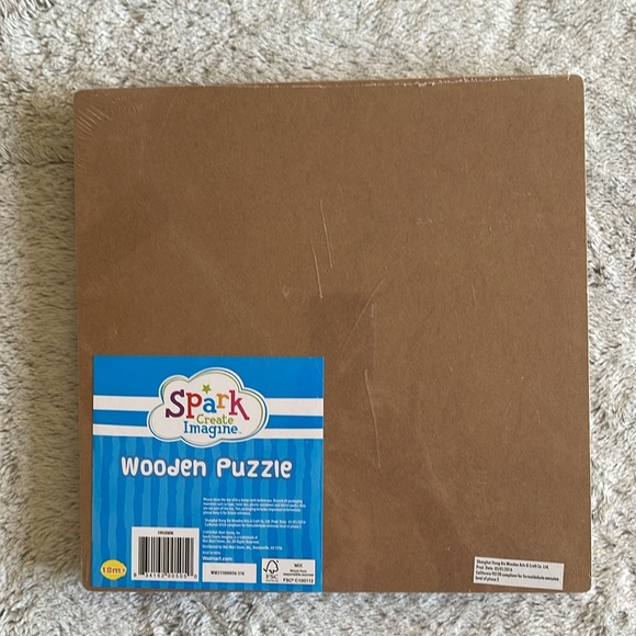 Spark Wooden Puzzle Hands on Knobs insects - Picture 2 of 3